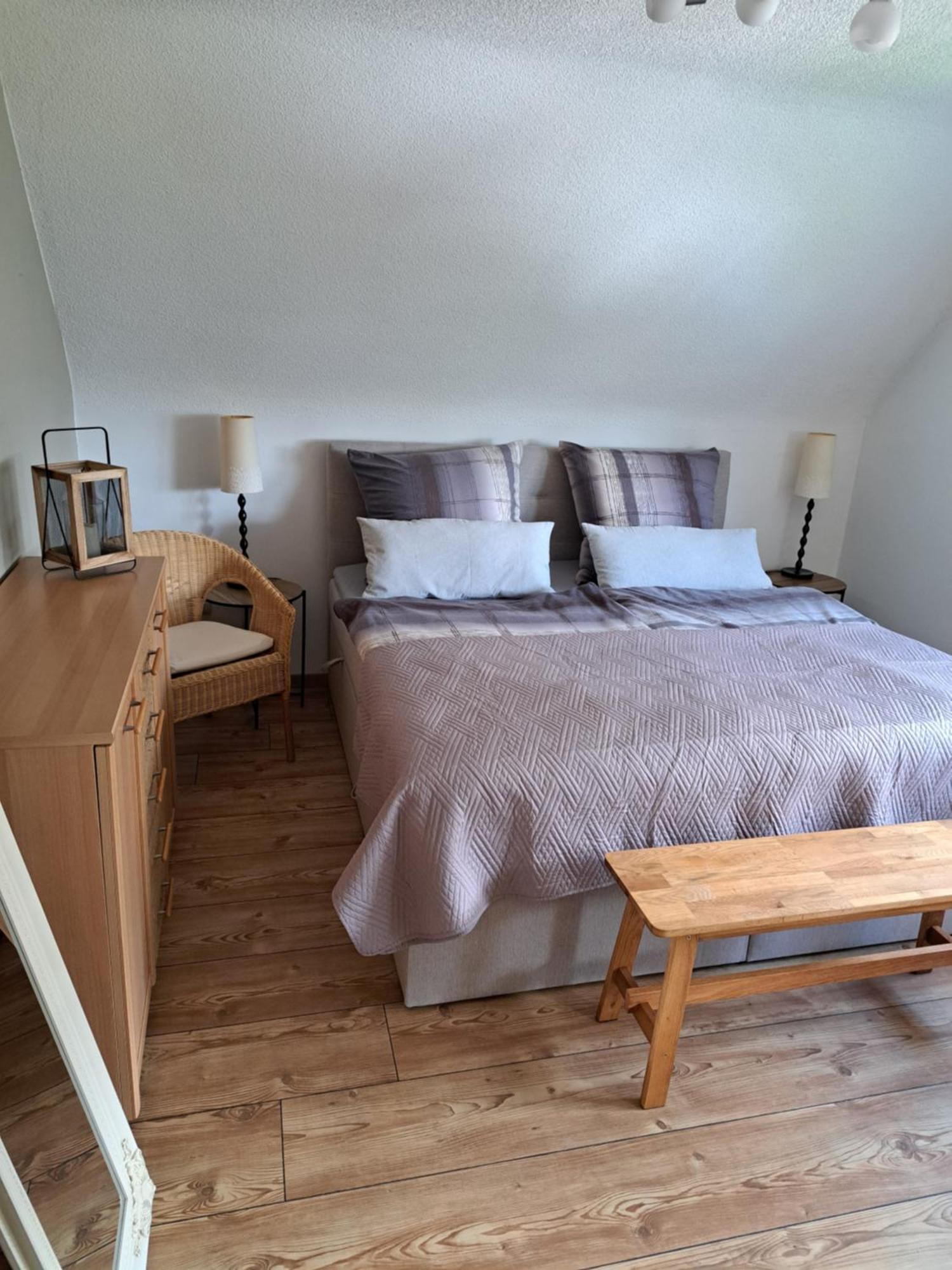Wunderschoenes 2 Zimmer Apartment Inkl. Parkplatz Asbach  Exterior photo
