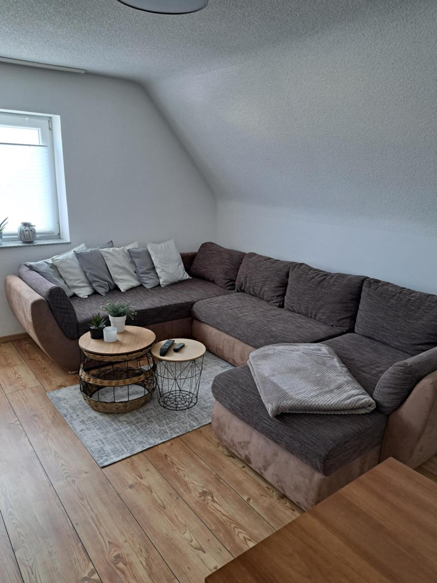 Wunderschoenes 2 Zimmer Apartment Inkl. Parkplatz Asbach  Exterior photo