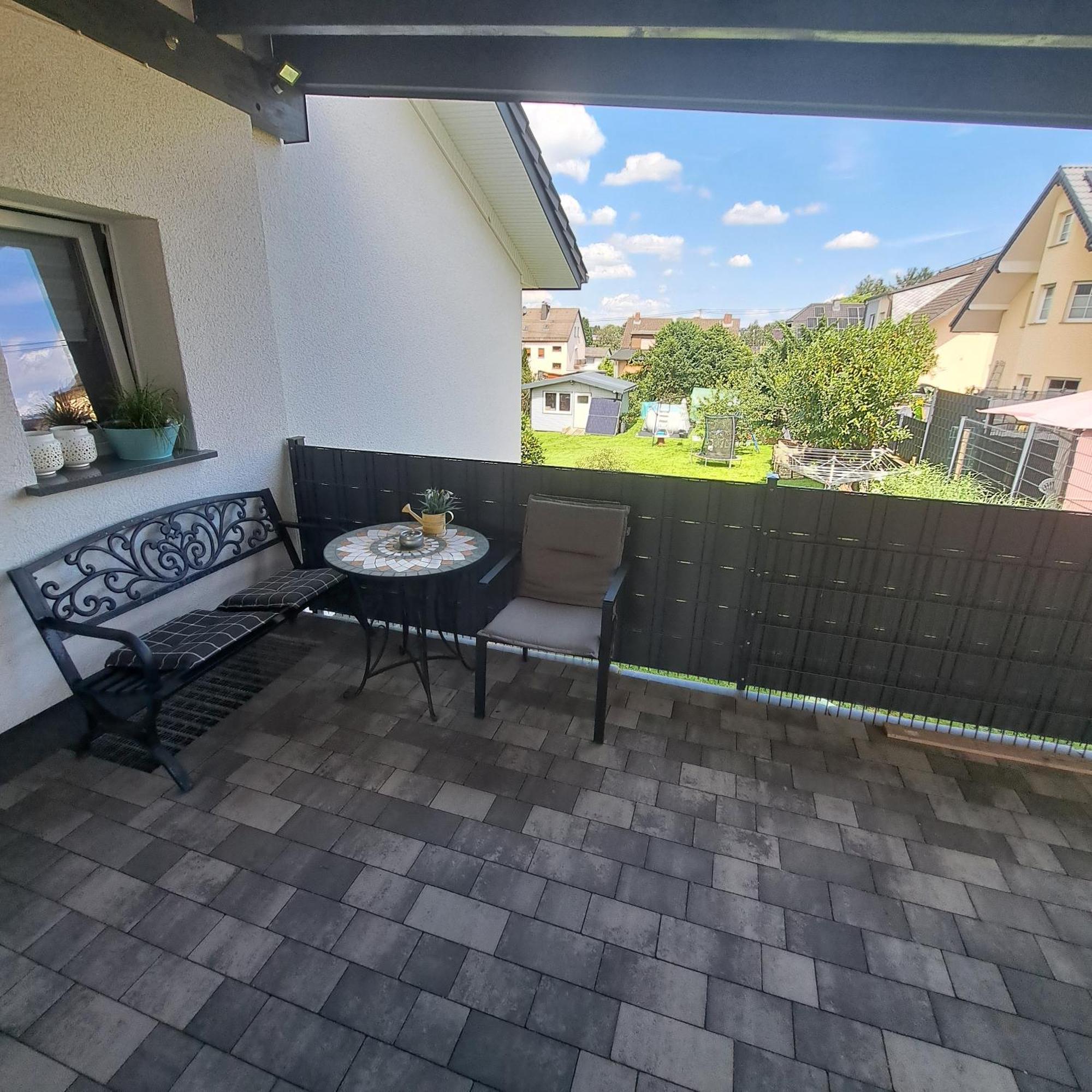 Wunderschoenes 2 Zimmer Apartment Inkl. Parkplatz Asbach  Exterior photo
